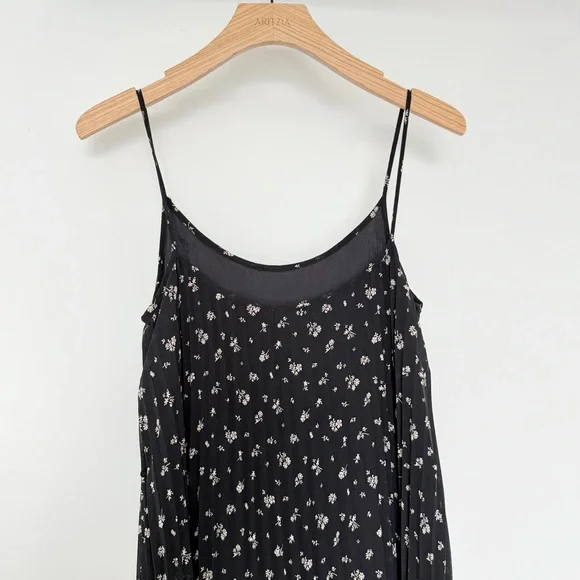 H&M Black Floral Pleated Midi Dress Size XS Spaghetti Strap Lightweight Summer - Picture 9 of 11